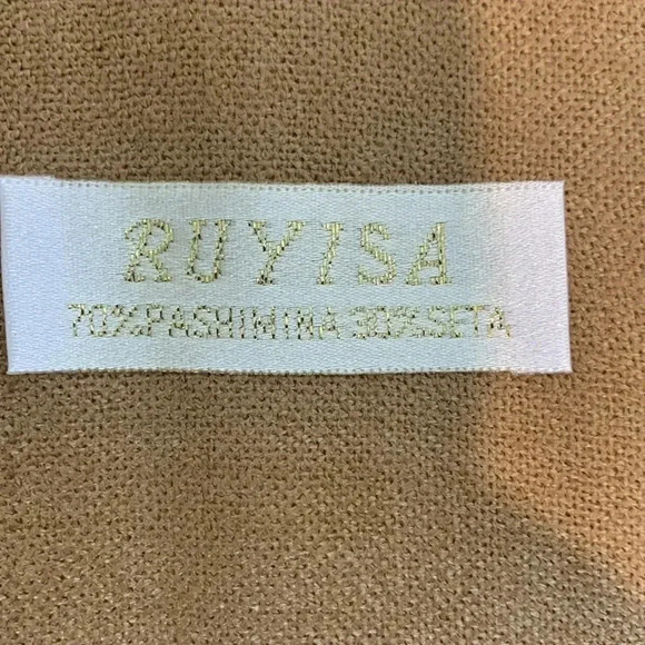 Camel pashmina wrap/scarf 30% silk - Picture 2 of 6